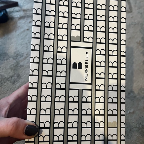 Vegan leather loafer sling backs, cream colored, new in box! - Picture 5 of 6